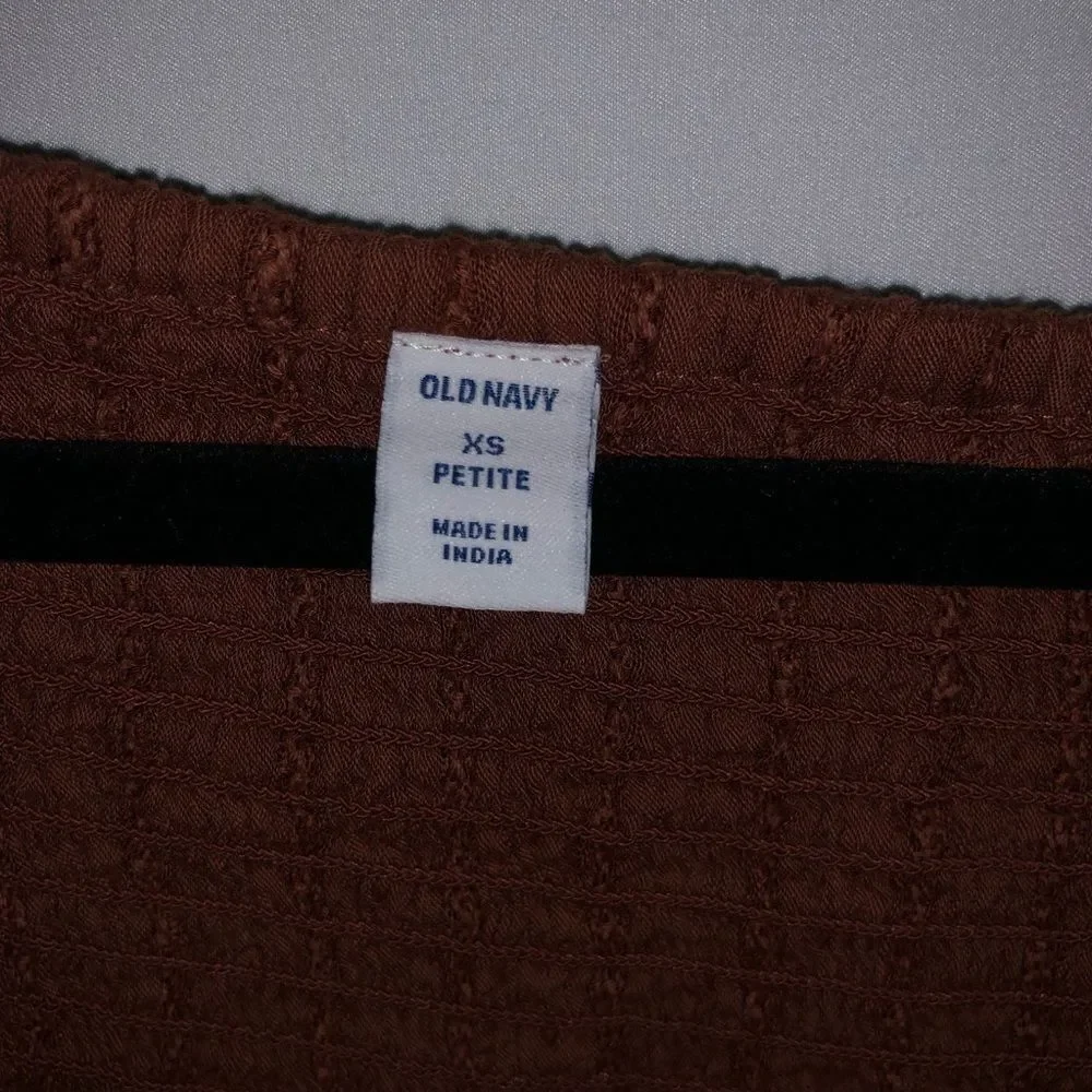 Old Navy NWT Burnt Orange Wrap Top